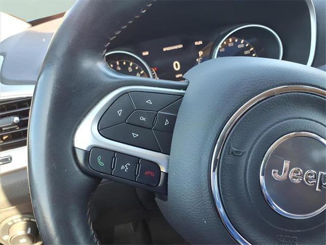 Photo of 2018 Laser Blue Pearlcoat Jeep Compass