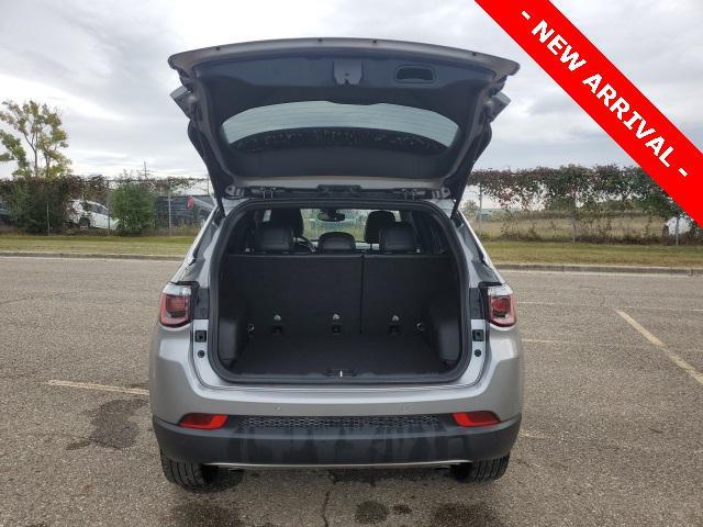 Photo of 2023 Billet Silver Metallic Clearcoat Jeep Compass