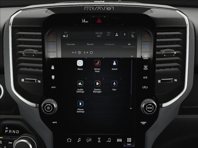 Photo of 2025 Diamond Black Crystal Pearlcoat RAM 1500