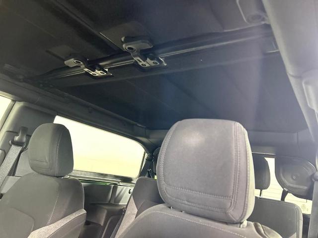Photo of 2023 Eruption Green Metallic Ford Bronco