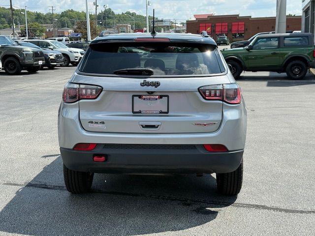 Photo of 2019 Billet Silver Metallic Clearcoat Jeep Compass