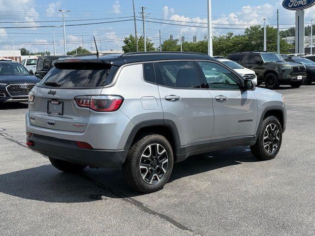 Photo of 2019 Billet Silver Metallic Clearcoat Jeep Compass
