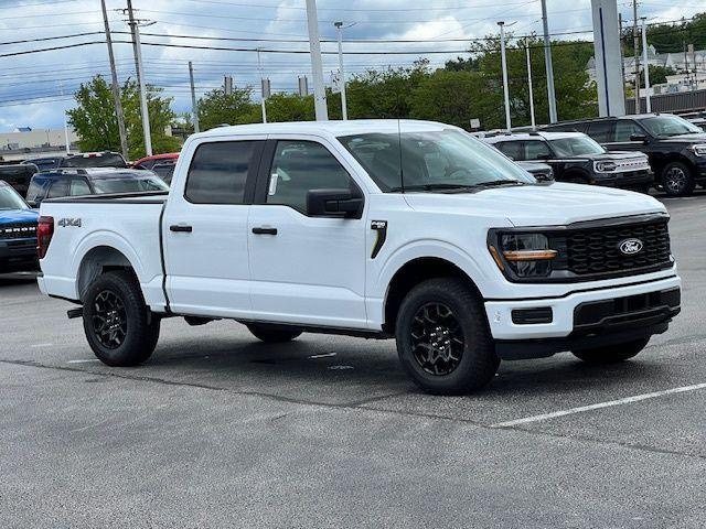 Photo of 2025 Oxford White Ford F-150
