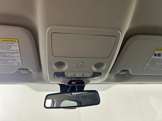 Photo of 2022 Diamond White Ford EcoSport