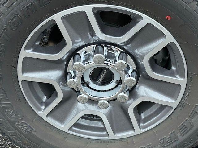 Photo of 2025 Gray Ford F-250