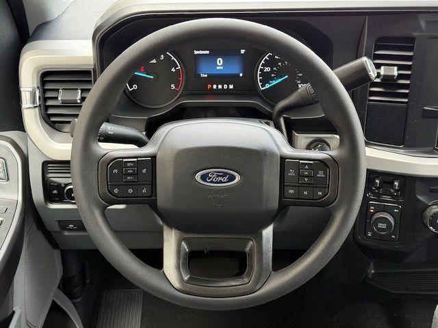 Photo of 2025 Gray Ford F-250