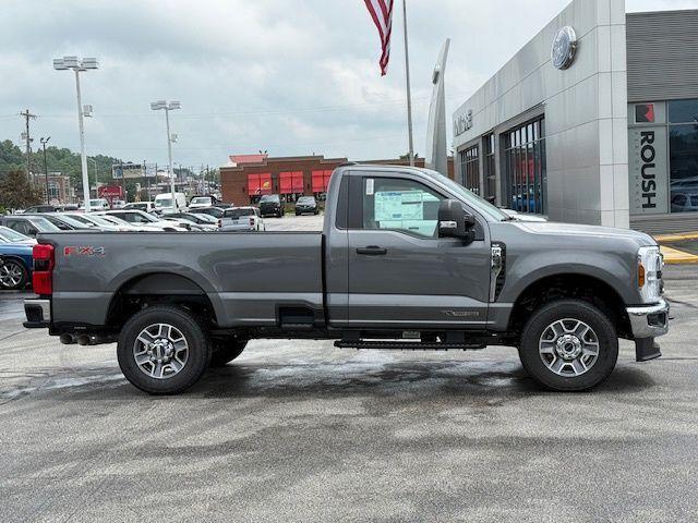 Photo of 2025 Gray Ford F-250