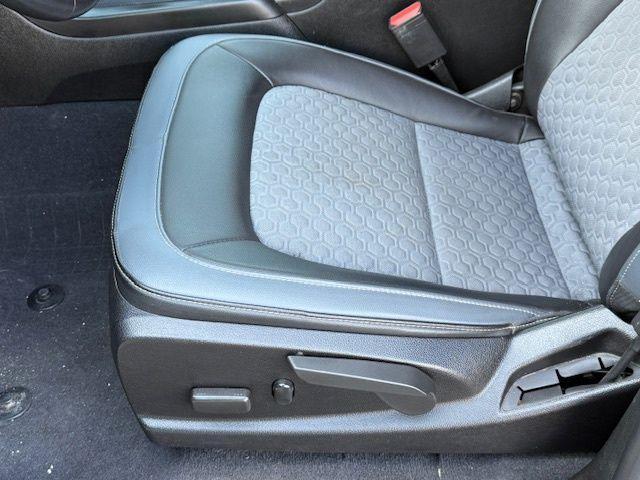 Photo of 2021 Black Chevrolet Colorado