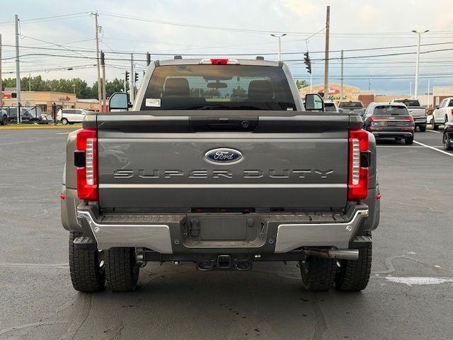 Photo of 2026 Gray Metallic Ford F-450
