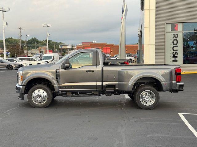 Photo of 2026 Gray Metallic Ford F-450