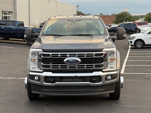 Photo of 2026 Gray Metallic Ford F-450