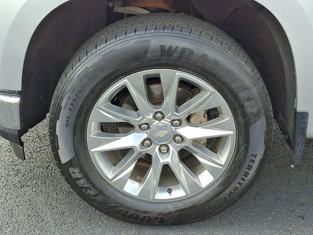 Photo of 2021 Silver Ice Metallic Chevrolet Silverado 1500