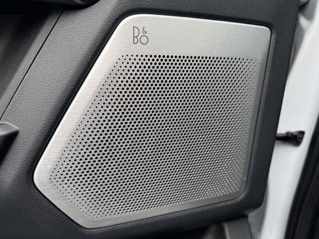 Photo of 2022 Space White Metallic Ford F-150