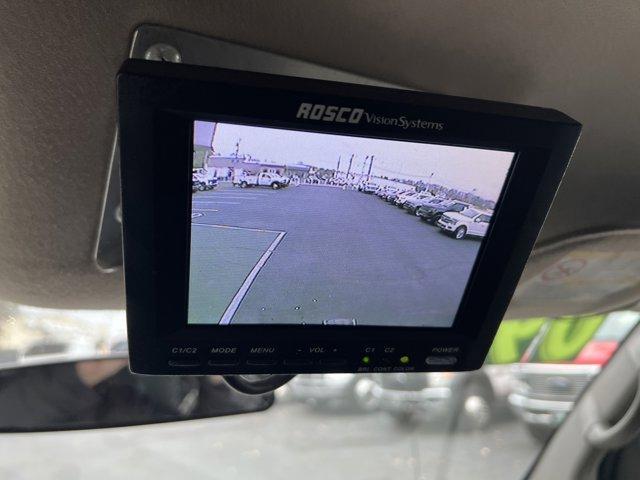 Photo of 2009 Summit White Chevrolet Express 3500