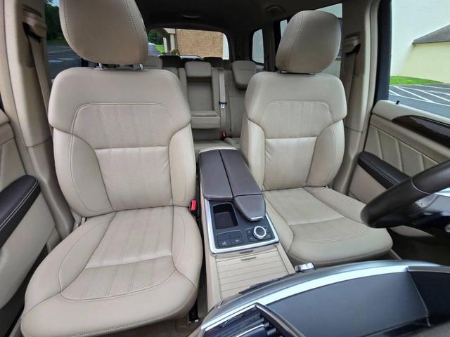Photo of 2016 White Mercedes-Benz GL-Class