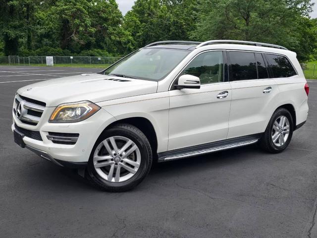 Photo of 2016 White Mercedes-Benz GL-Class