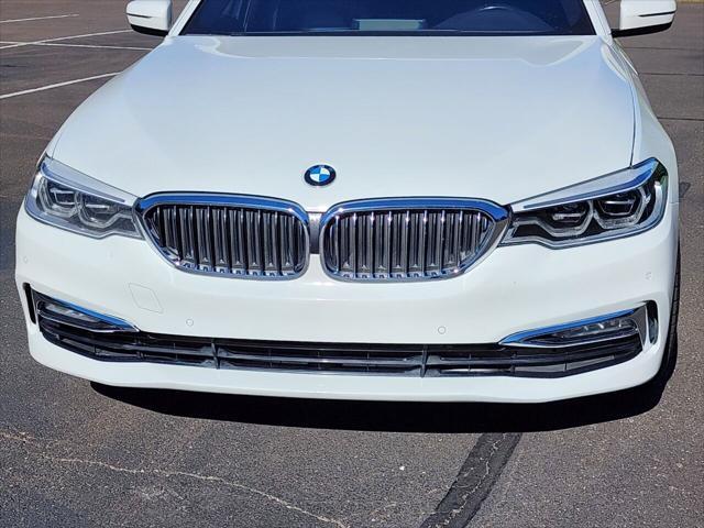 Photo of 2017 Alpine White BMW 540