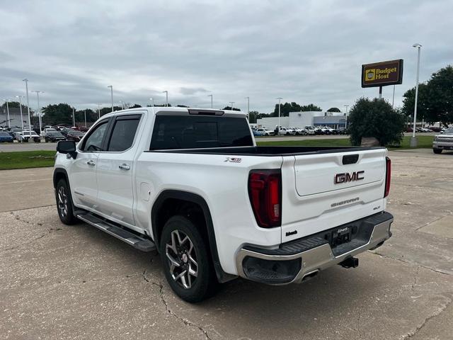 Photo of 2024 Summit White GMC Sierra 1500