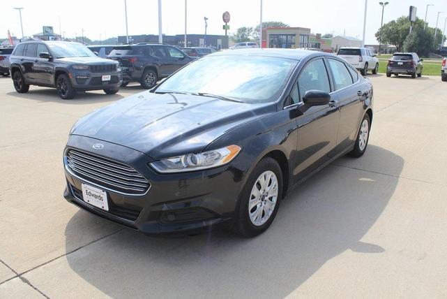 Photo of 2014 Dark Side Metallic Ford Fusion