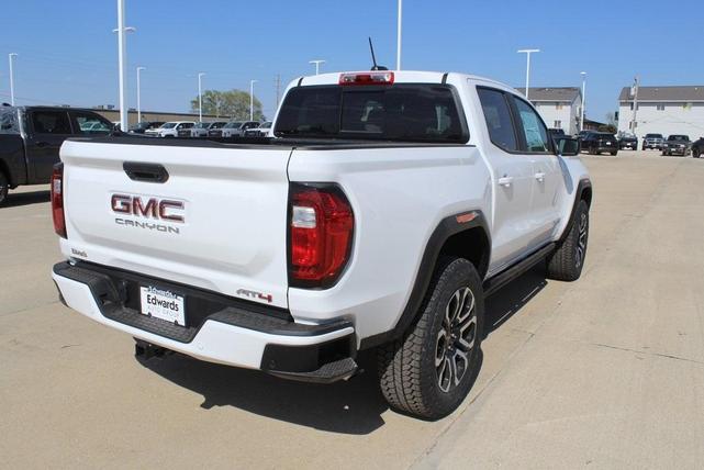 Photo of 2025 Summit White GMC Canyon