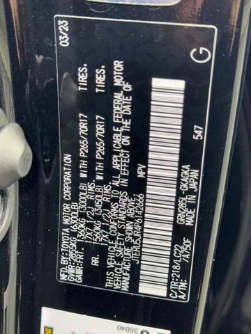 Photo of 2023 Midnight Black Metallic Toyota 4Runner