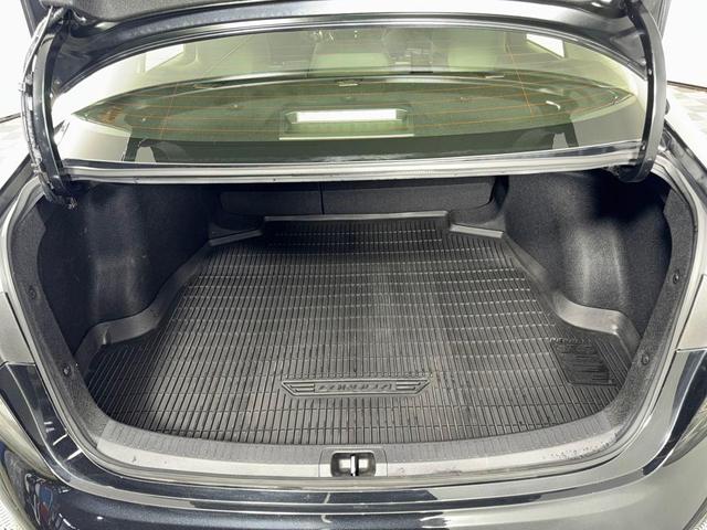 Photo of 2022 Black Sand Pearl Toyota Corolla