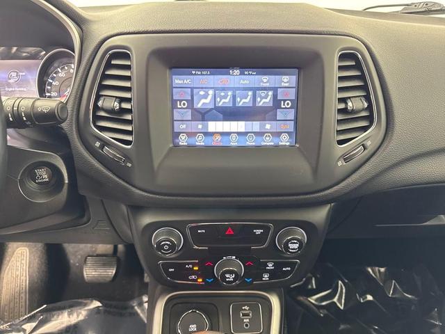 Photo of 2018 Billet Silver Metallic Clearcoat Jeep Compass