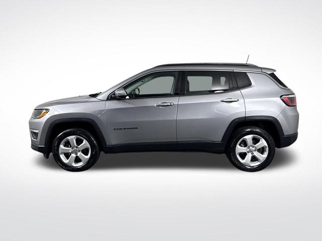 Photo of 2018 Billet Silver Metallic Clearcoat Jeep Compass