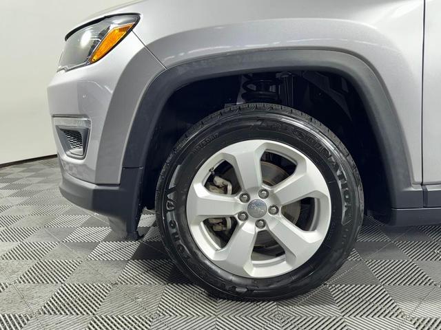 Photo of 2018 Billet Silver Metallic Clearcoat Jeep Compass