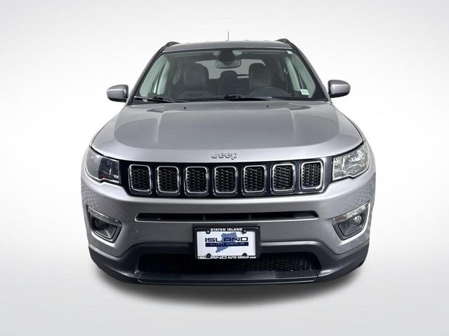 Photo of 2018 Billet Silver Metallic Clearcoat Jeep Compass