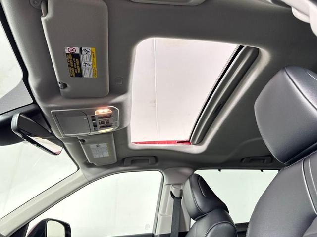 Photo of 2022 Ruby Flare Pearl Toyota Highlander