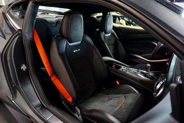 Photo of 2018 Nightfall Gray Metallic Chevrolet Camaro