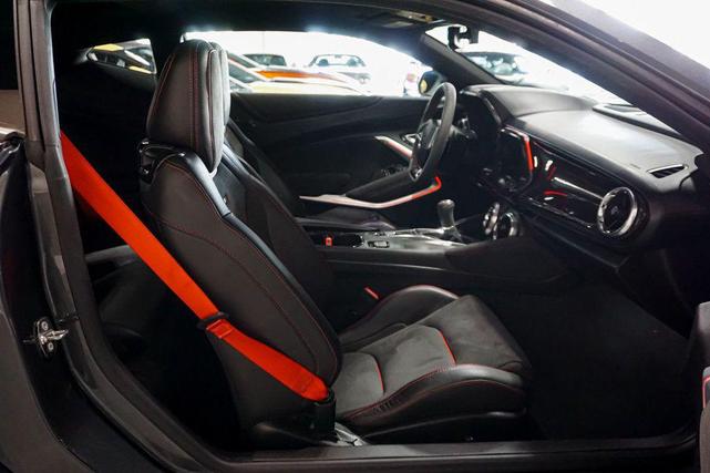 Photo of 2018 Nightfall Gray Metallic Chevrolet Camaro