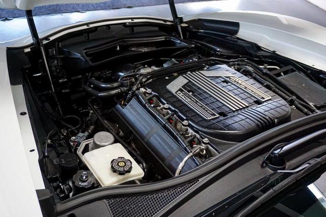 Photo of 2015 Arctic White Chevrolet Corvette