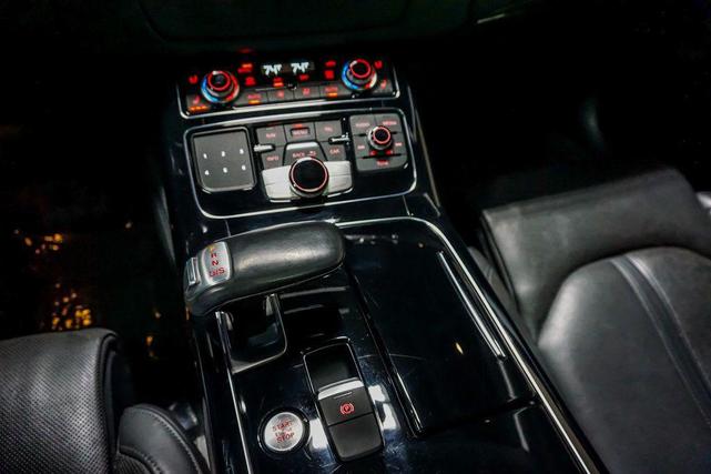 Photo of 2015 Glacier White Metallic Audi A8