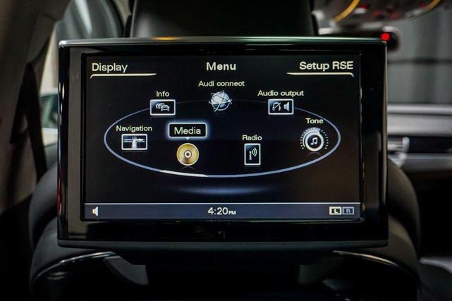 Photo of 2015 Glacier White Metallic Audi A8