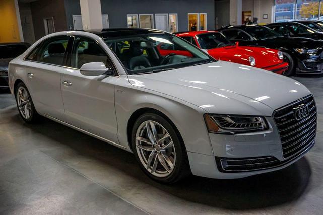 Photo of 2015 Glacier White Metallic Audi A8
