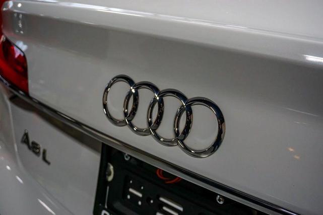 Photo of 2015 Glacier White Metallic Audi A8