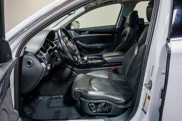 Photo of 2015 Glacier White Metallic Audi A8