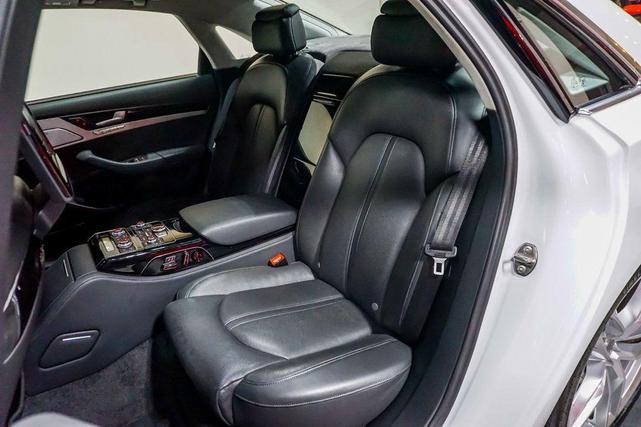 Photo of 2015 Glacier White Metallic Audi A8