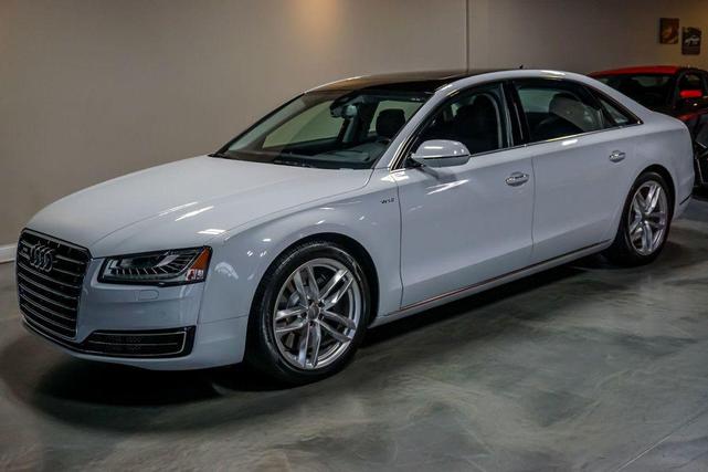 Photo of 2015 Glacier White Metallic Audi A8