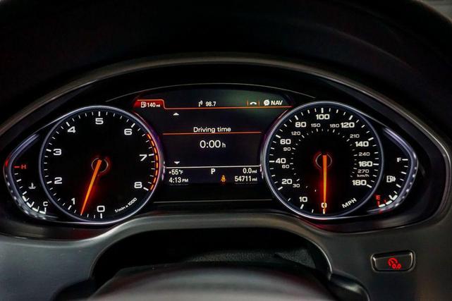 Photo of 2015 Glacier White Metallic Audi A8