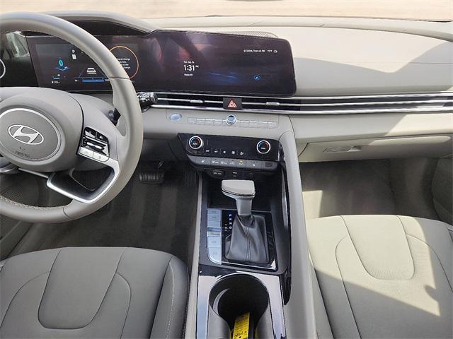 Photo of 2024 Serenity White Hyundai ELANTRA
