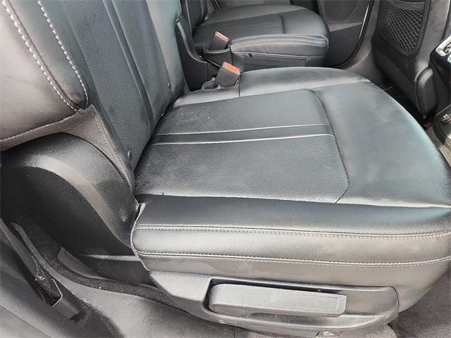 Photo of 2022 Glacial White Pearl Kia Sorento