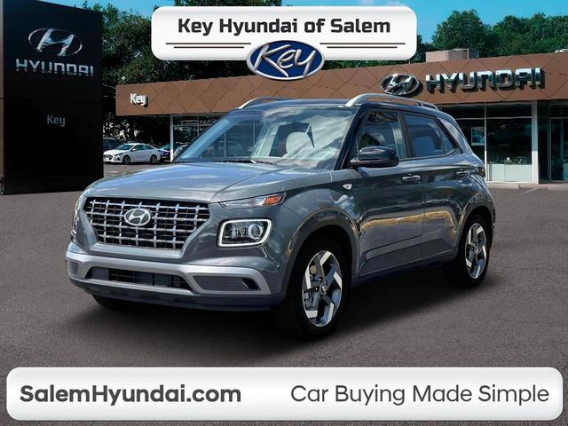Photo of 2025 Ecotronic Gray w/Black Roof Hyundai VENUE