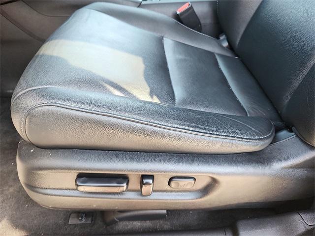 Photo of 2022 Crystal Black Pearl Honda Pilot