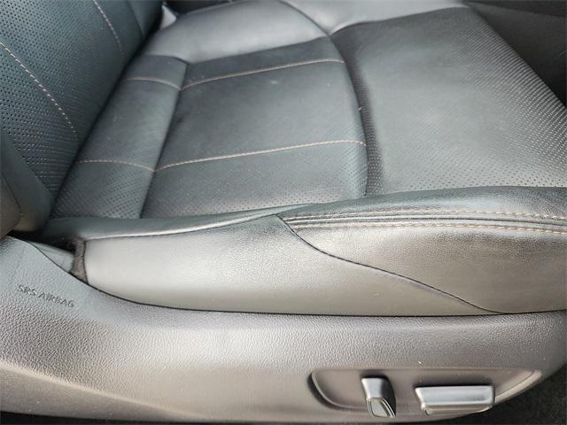 Photo of 2021 Coastal Gray Metallic Toyota Venza
