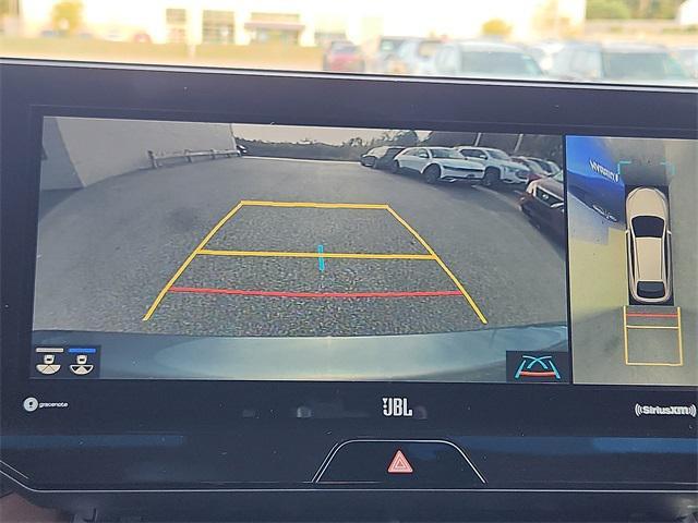Photo of 2021 Coastal Gray Metallic Toyota Venza