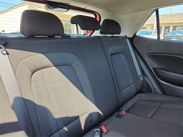 Photo of 2020 Scarlet Red Pearl Hyundai VENUE