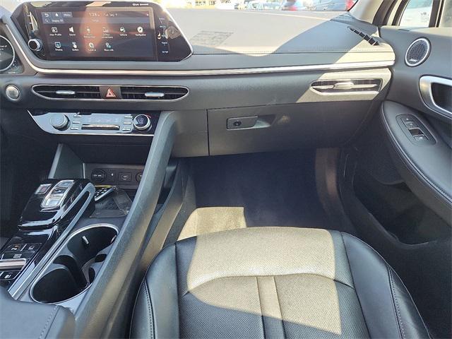 Photo of 2022 Quartz White Hyundai SONATA